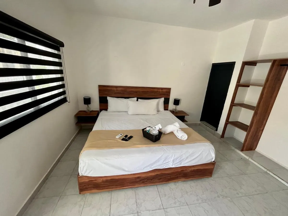 Balam Playa - 15Th Ave Otel Playa del Carmen